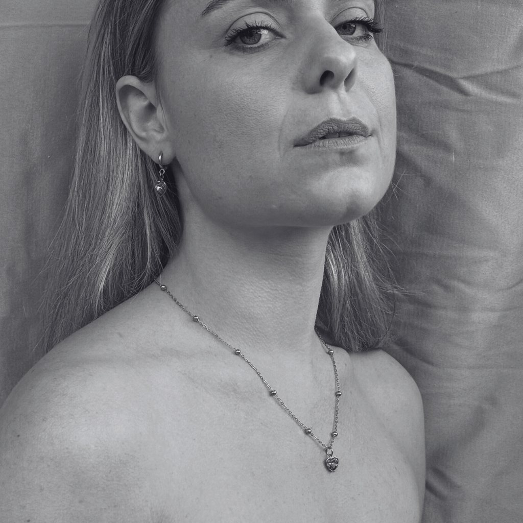 Θεϊκή Καρδιά σε Μπλε Κολιέ