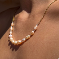 Aphrodite necklace with pearls and crystals – Feminine Creatures