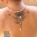 Aphrodite gold pearl necklace detail – Feminine Creatures