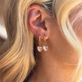 Divine Heart earrings with pink heart crystals – Feminine Creatures