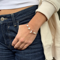 Ethereal Bond bracelet with freshwater pearls on silver chain – Feminine Creatures