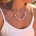 Sunkissed necklace with pearls and square crystals – Feminine Creatures