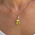 Kyma gold wave necklace with freshwater pearl – Feminine Creatures
