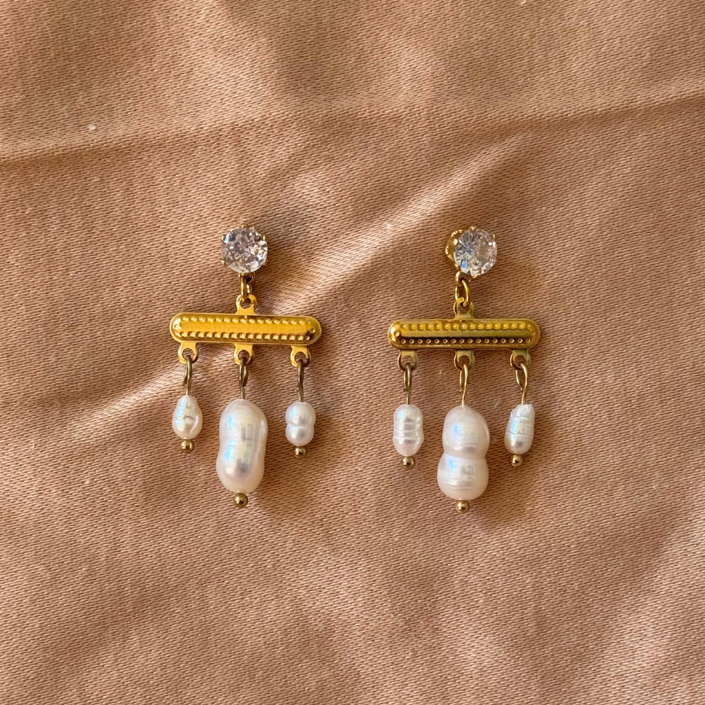 Cleopatra Earrings