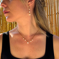 Selene in Gold necklace with five freshwater pearls – Feminine Creatures