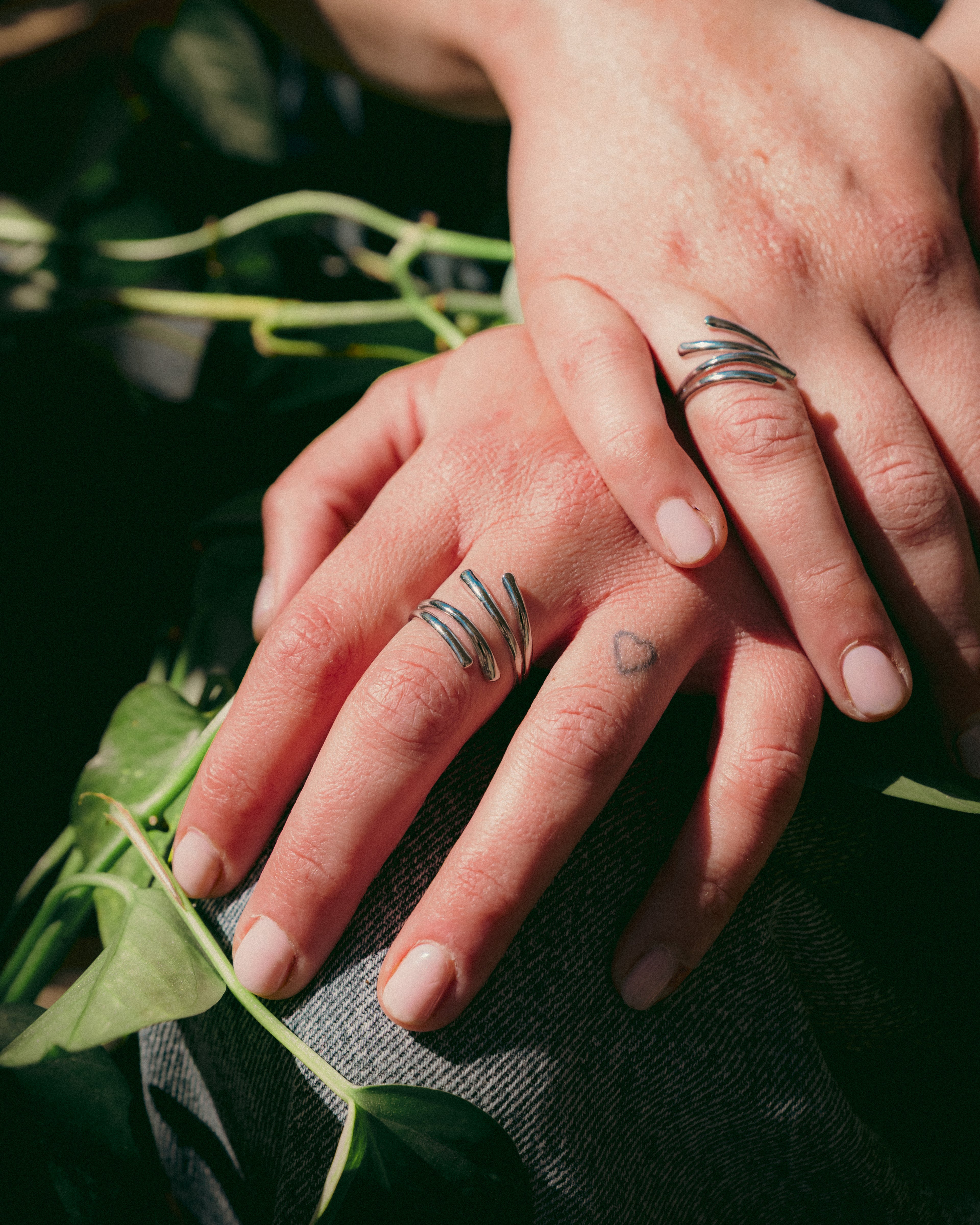 Handmade Infinite Embrace crystal ring – Feminine Creatures
