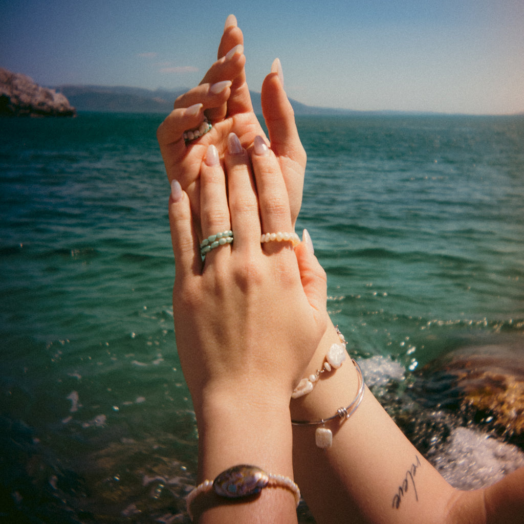 Handmade Seafoam light blue pearl ring – Feminine Creatures