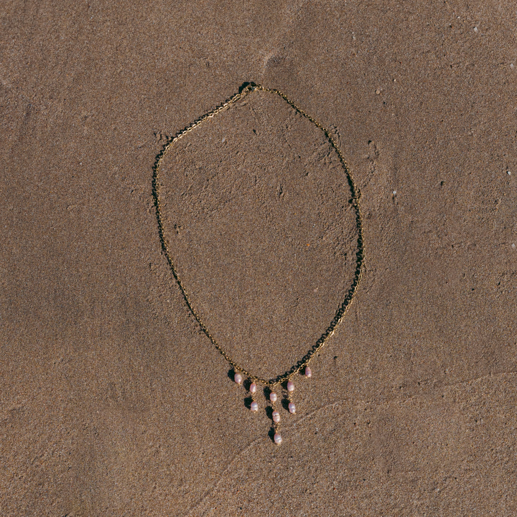 Athena necklace with cascading pink pearls – Feminine Creatures