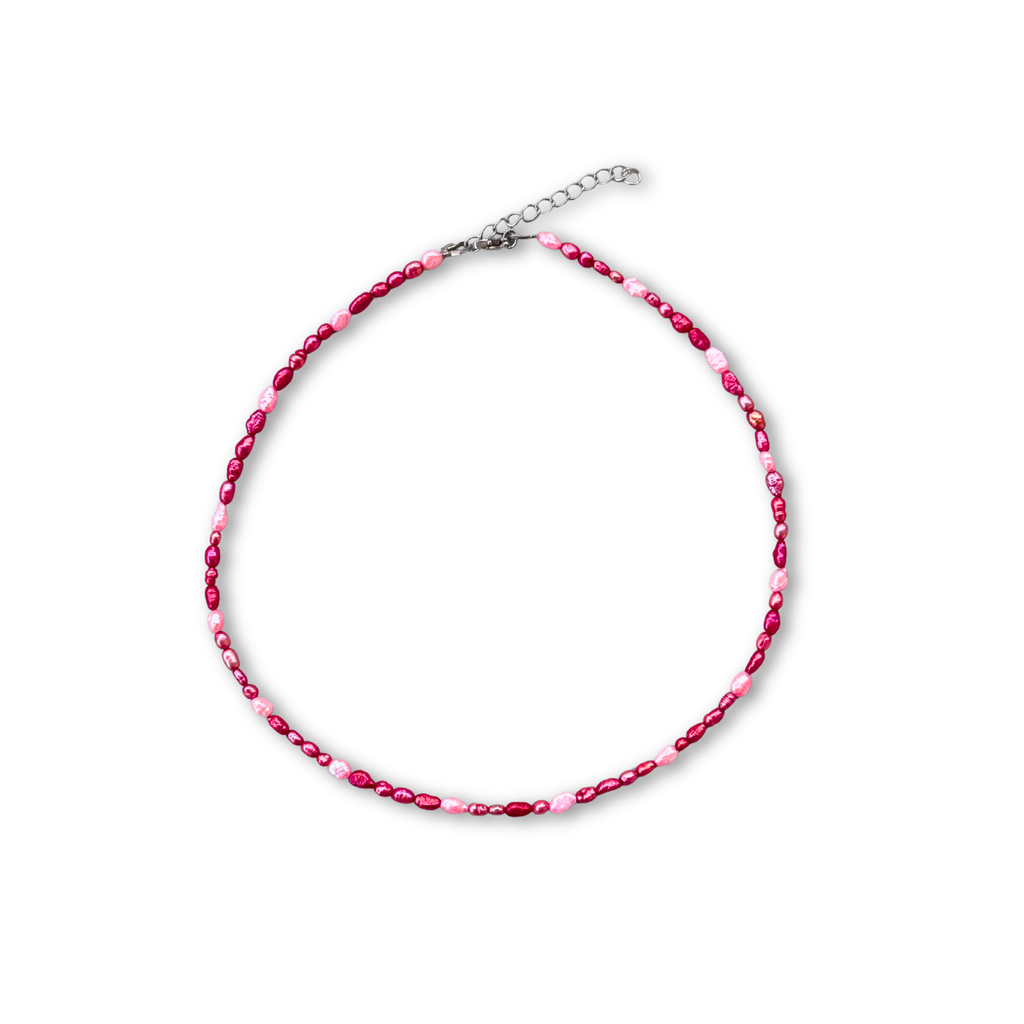 Eros pearl necklace detail – Feminine Creatures