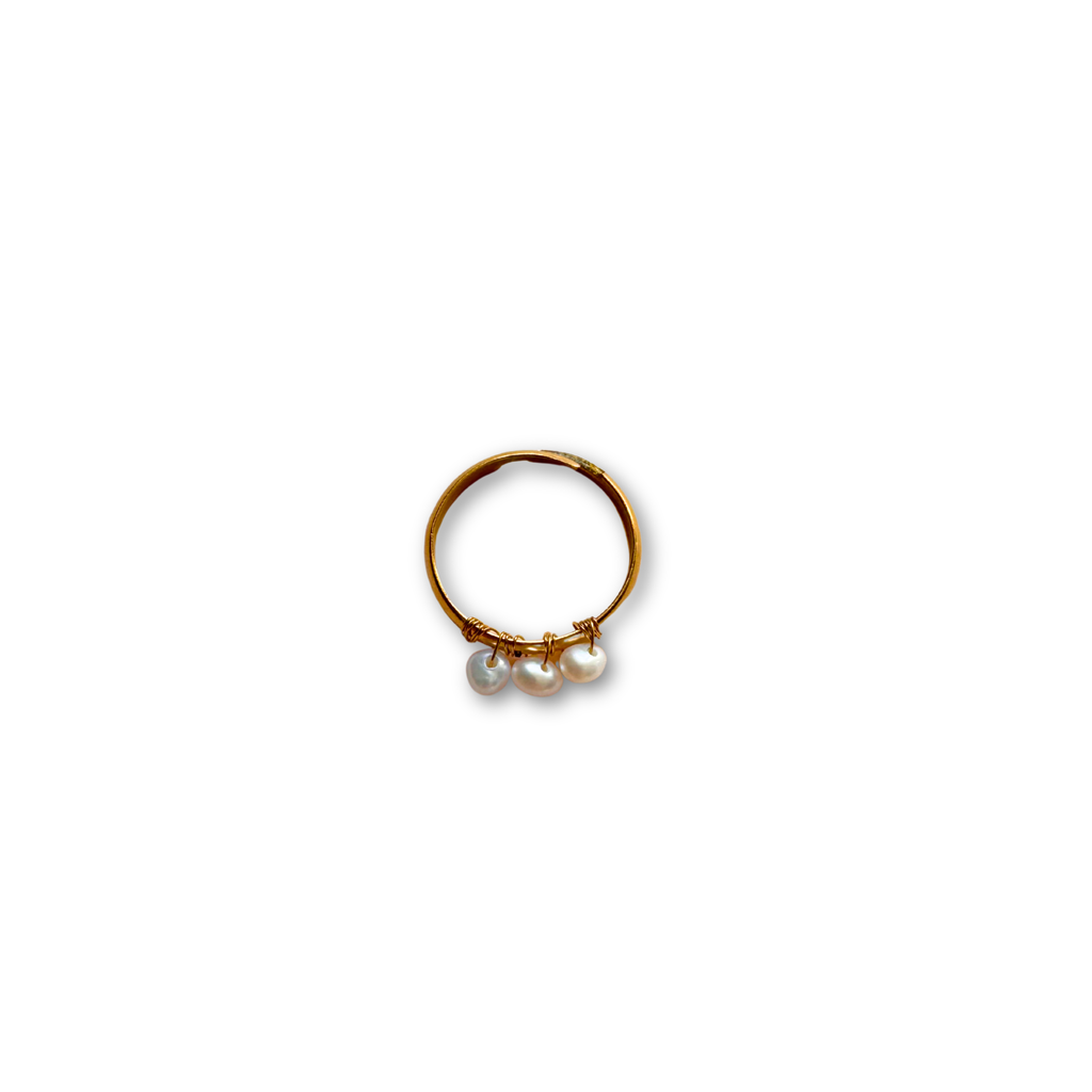 Handmade Three Wishes three pearl gold ring – Feminine Creatures