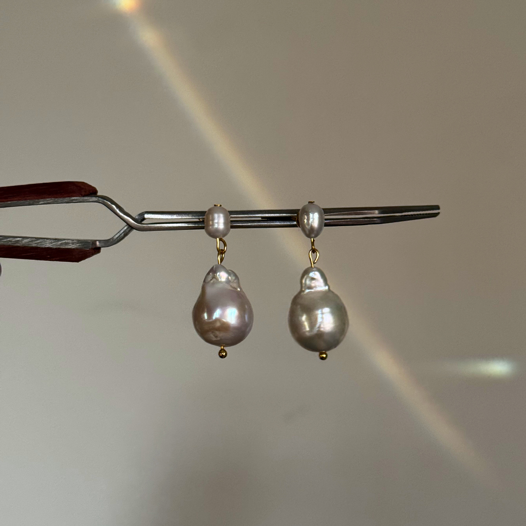 Handmade Genesis baroque pearl stud earrings – Feminine Creatures