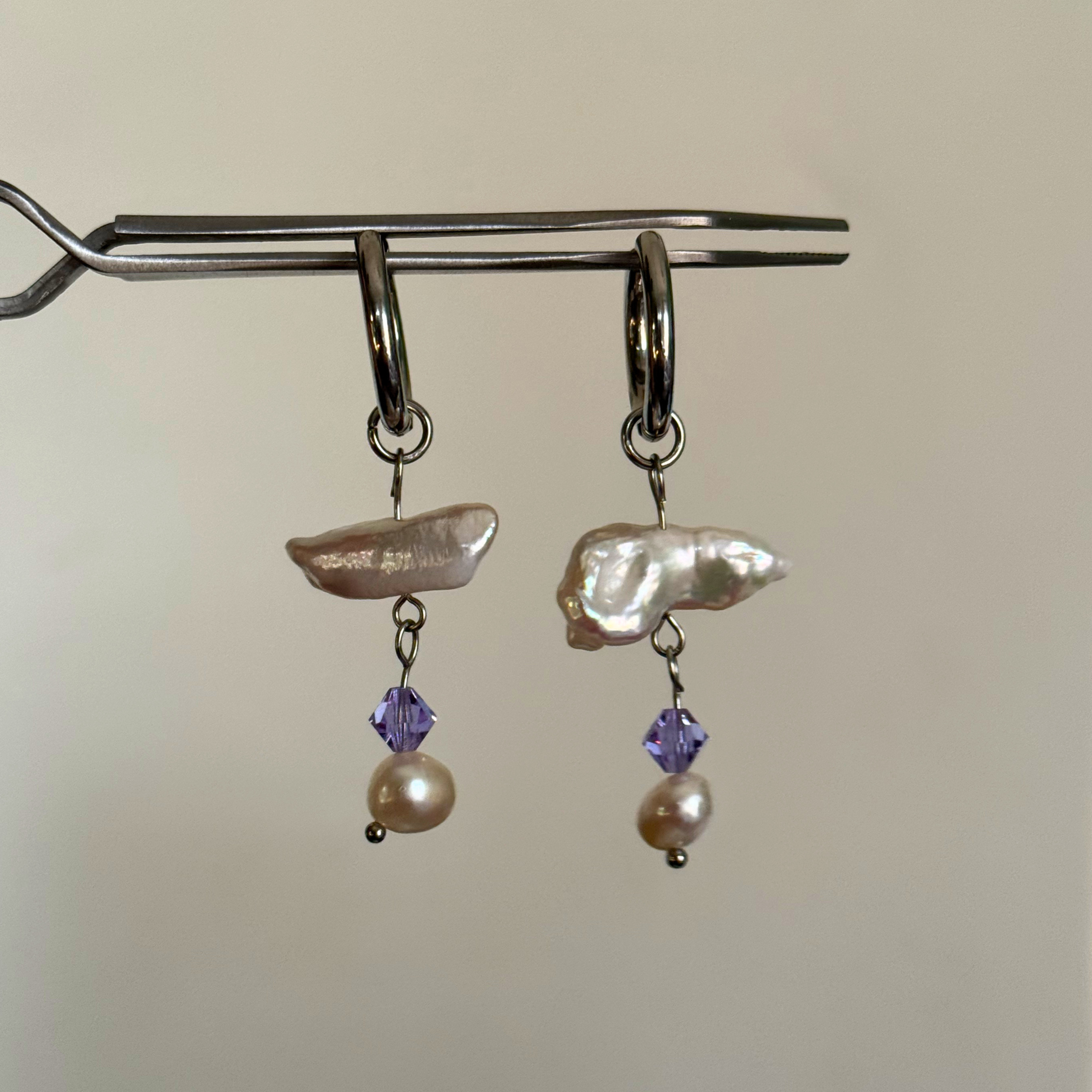 Violet Rain earrings with violet crystal and pearl – Feminine Creatures