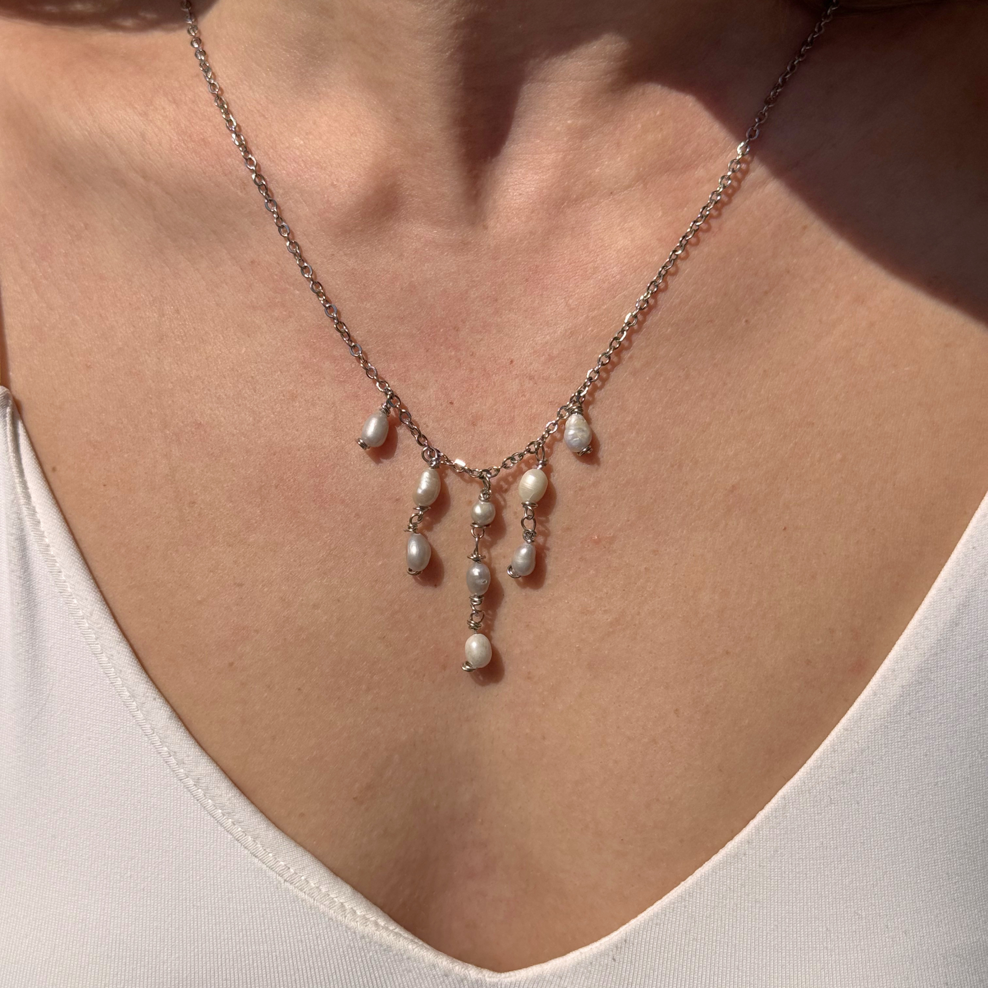 Nephele necklace with cascading grey pearls – Feminine Creatures