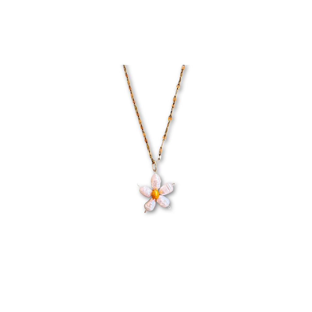 Το Κολιέ με Μαργαρίτα